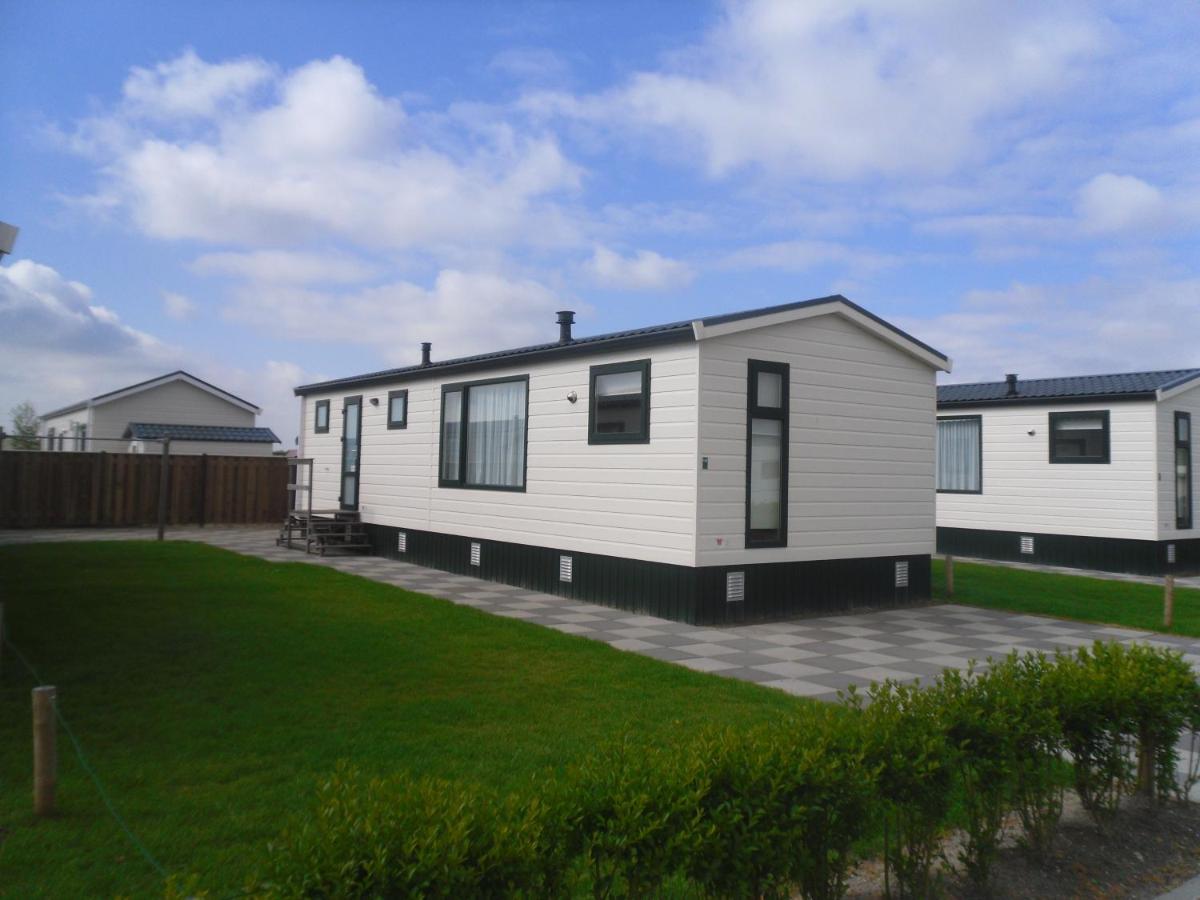 Vakantiepark De Boomgaard Westkapelle Exterior photo